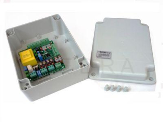 Řídící jednotka pro křídlové brány - H70/200AC BOX